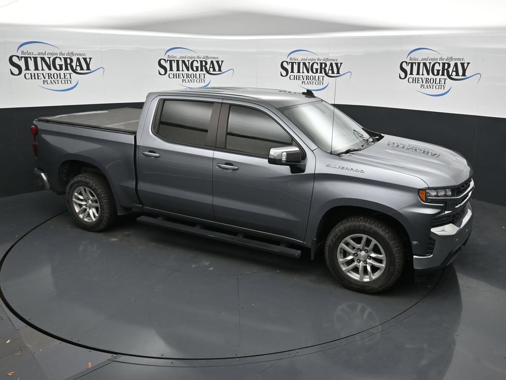 Used 2019 SATIN STEEL METALLIC Chevrolet LT image 18