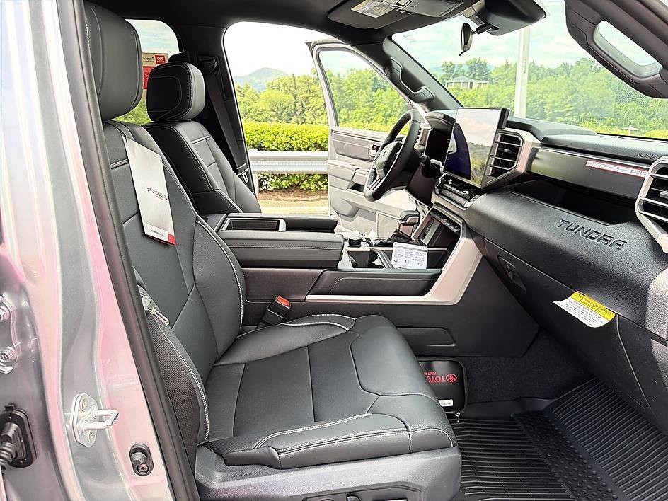 2026 Toyota Tundra SR5 - Photo 19