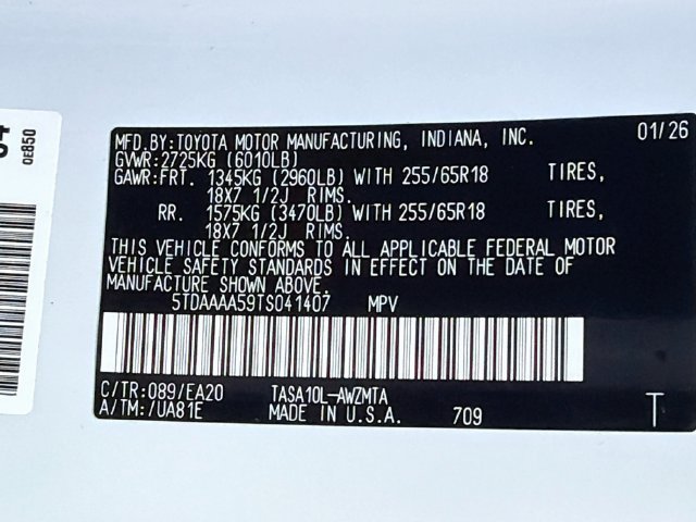 Used 2026 Pearl Toyota XLE image 43