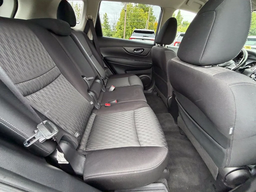 Used 2020 Gray Nissan SV image 40