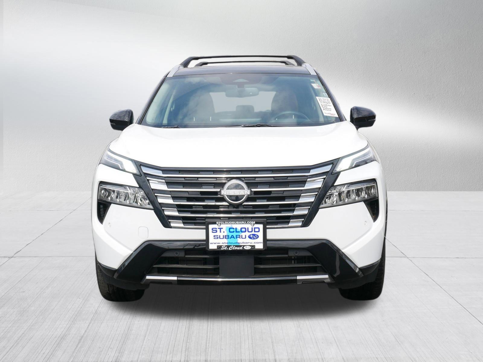 Used 2025 Nissan Rogue Platinum with VIN JN8BT3DD3SW470199 for sale in Saint Cloud, Minnesota