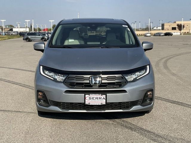 Certified Used 2026 Solar Silver Metallic Honda EX-L image 45