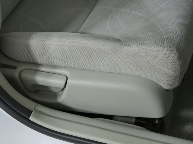 Used 2012 Silver Honda LX image 12