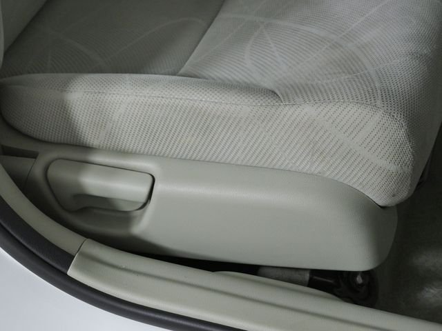 Used 2012 Silver Honda LX image 14