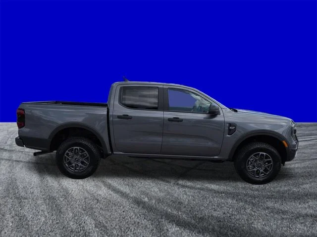 New 2026 Carbonized Gray Metallic Ford XLT image 3