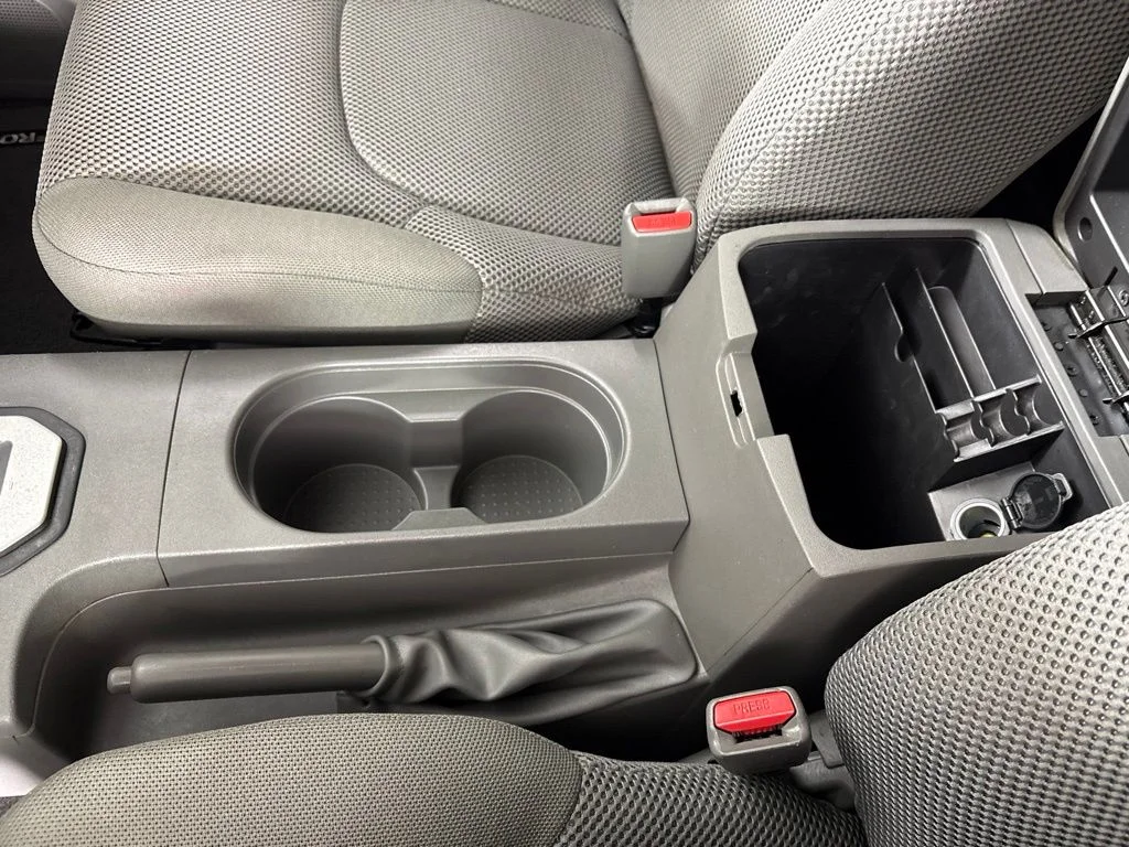 Used 2021 Gray Nissan SV image 35