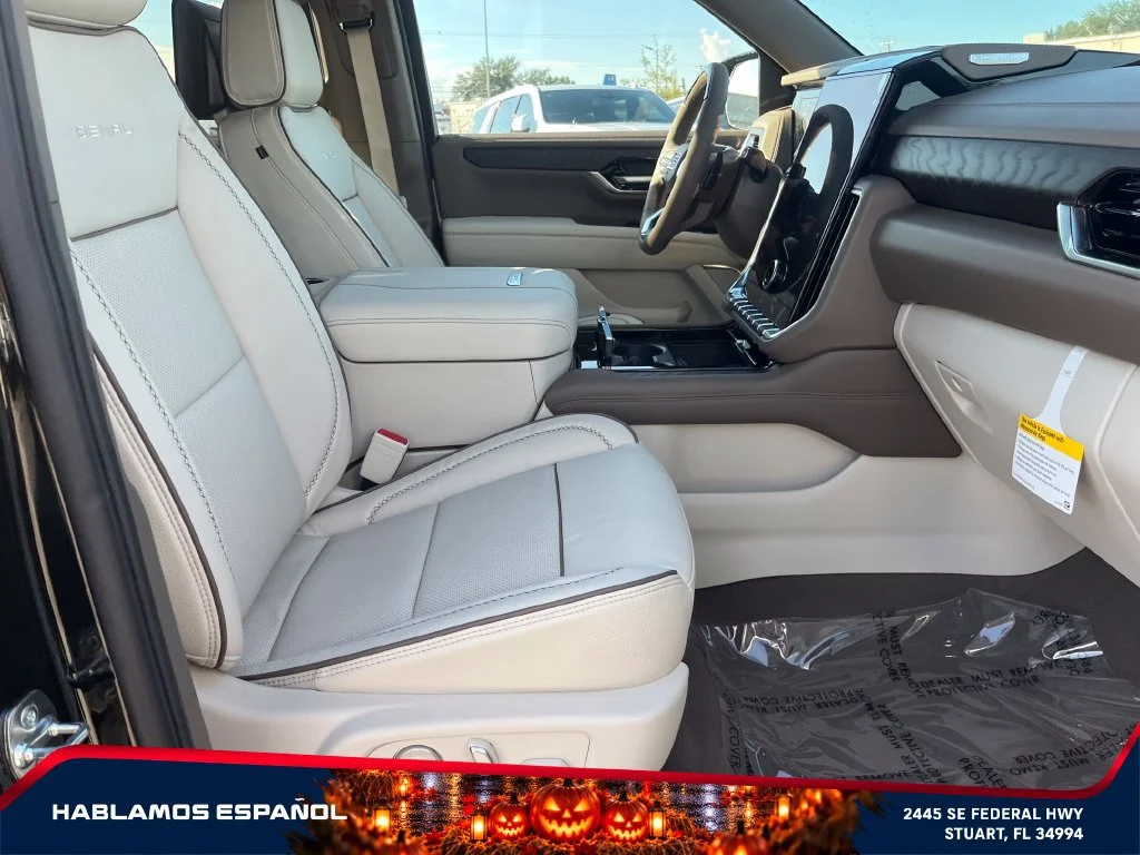 2027 GMC Yukon Denali - Photo 20