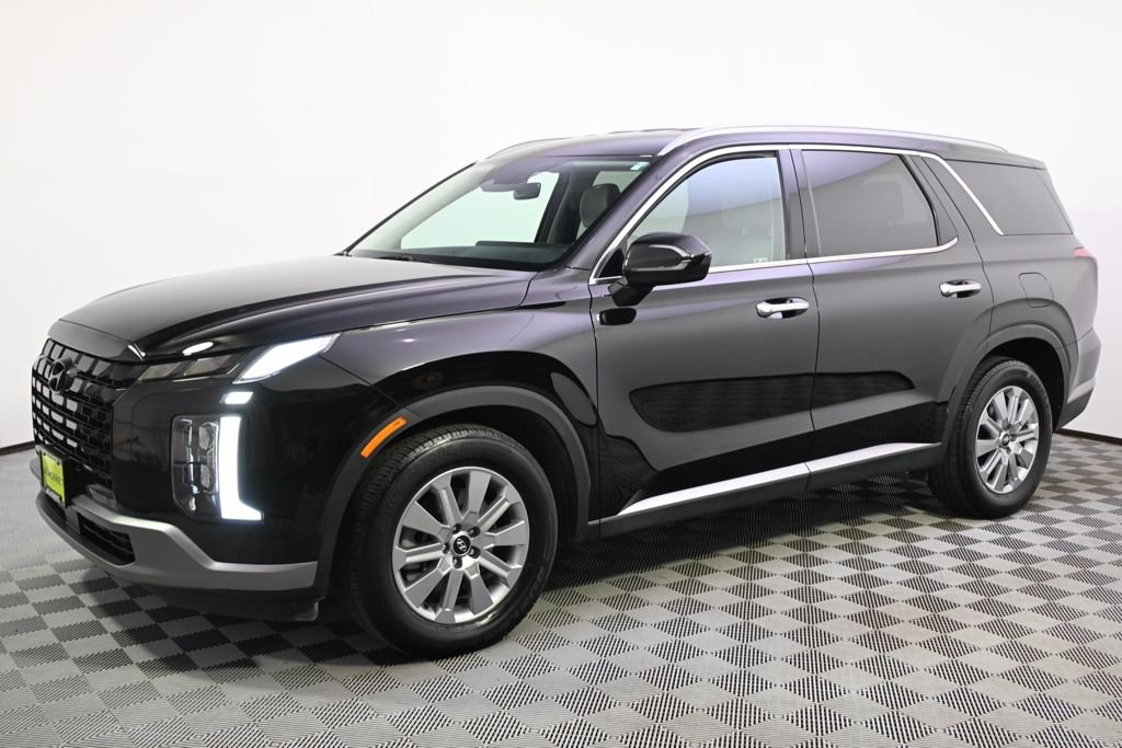 Certified 2025 Hyundai Palisade SEL with VIN KM8R2DGE0SU867111 for sale in St. Louis Park, Minnesota