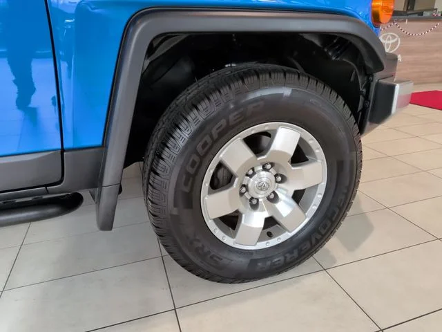 Used 2007 Blue Toyota Base image 4