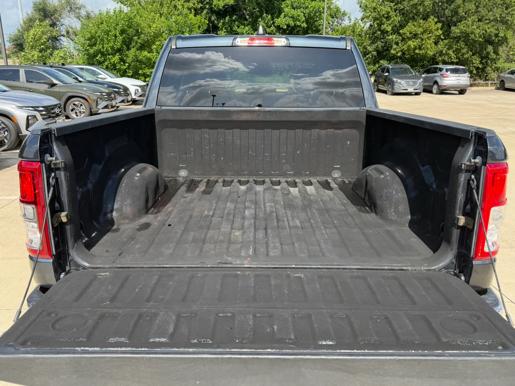 Used 2019 Maximum Steel Metallic Clearcoat Ram Big Horn/Lone Star image 29