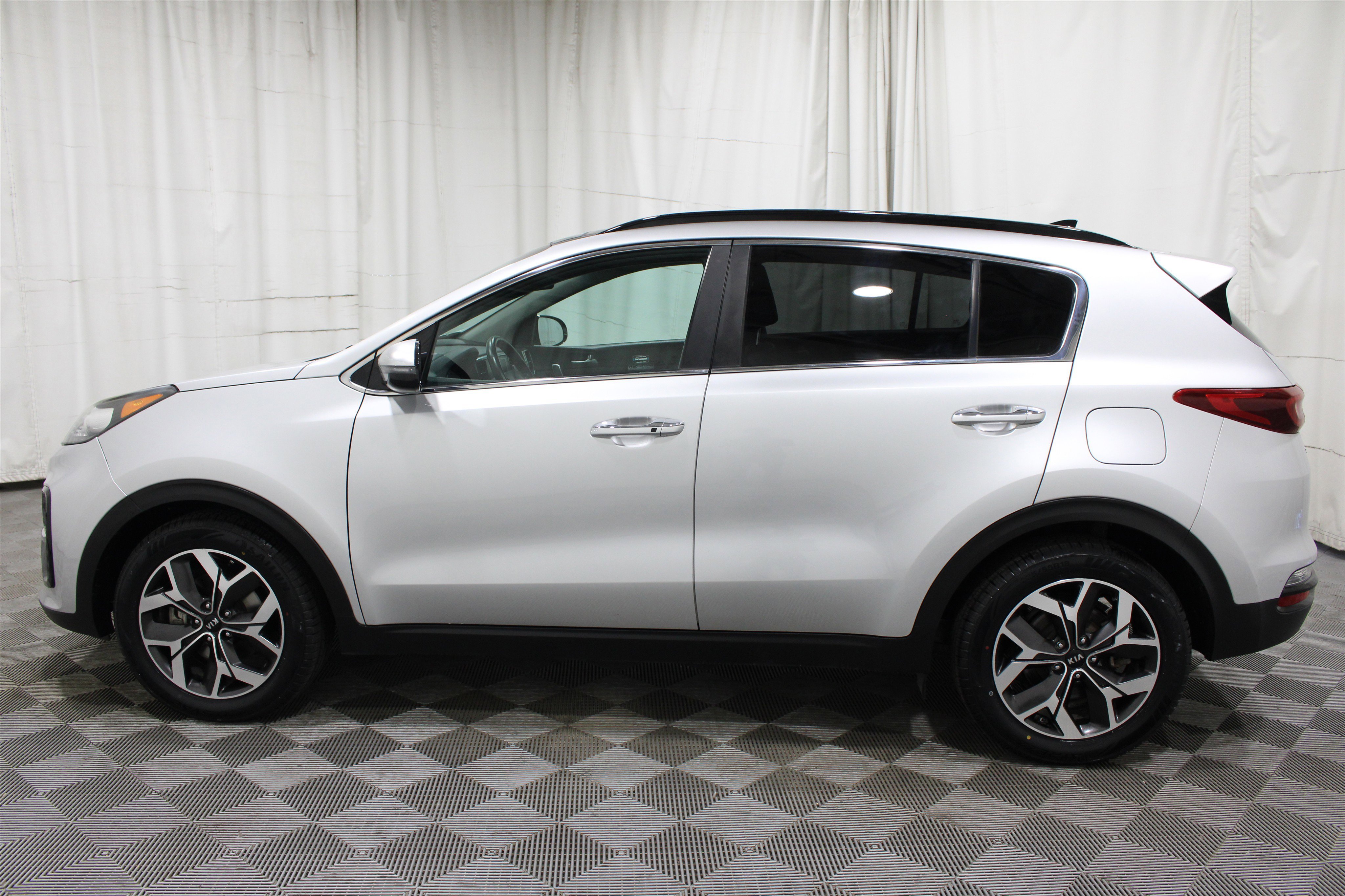 Used 2021 Sparkling Silver Kia EX image 34