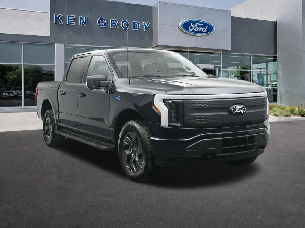 2025 Ford F-150 Lightning