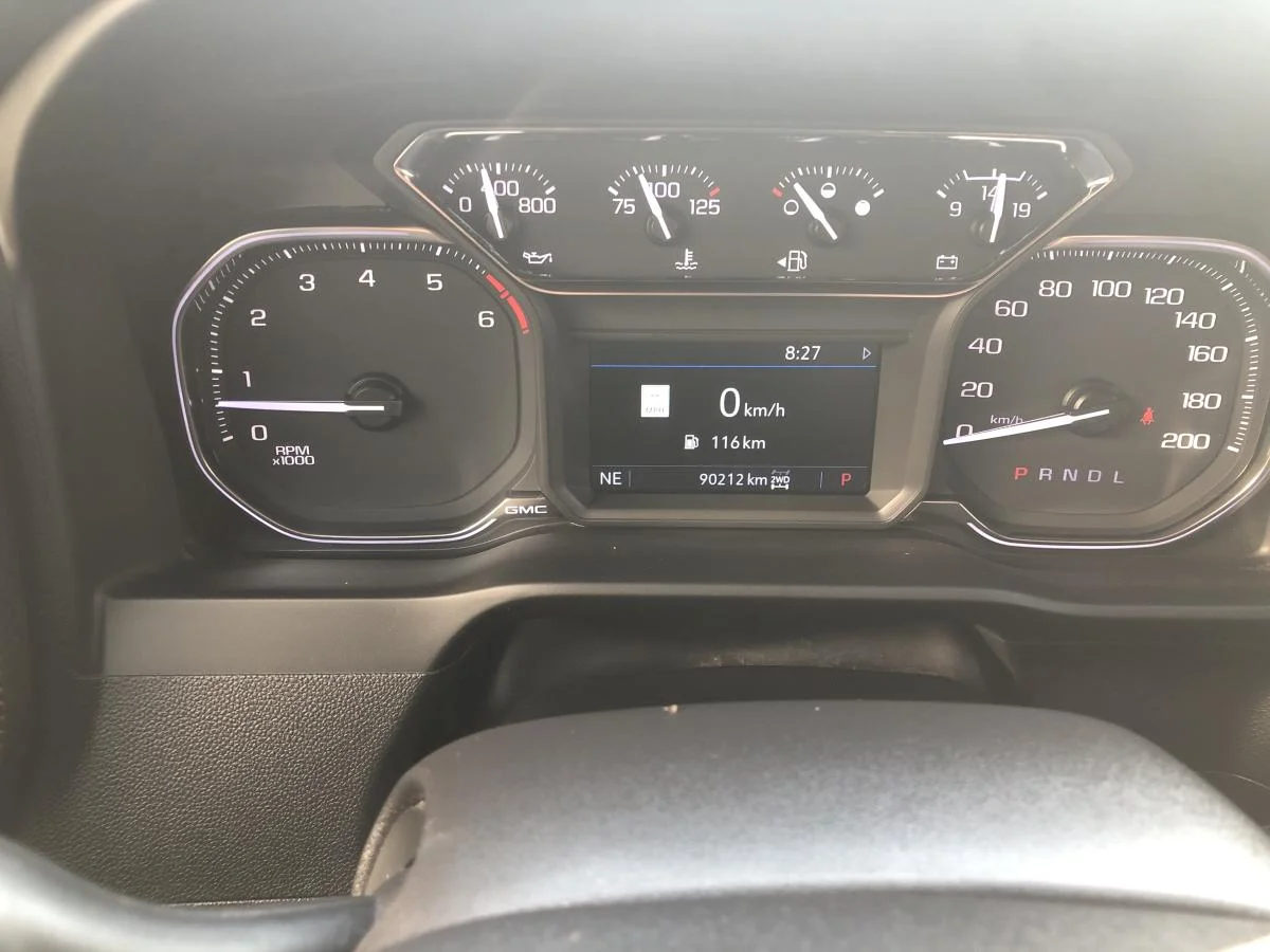 Used 2022 Black GMC 4WD Crew Cab 147" AT4 image 13