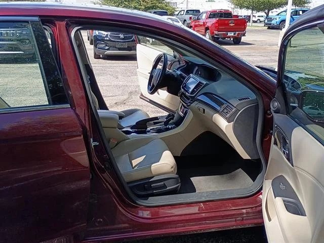 Used 2016 Basque Red Pearl II Honda EX-L V6 w/Navi w/Honda Sensing image 14