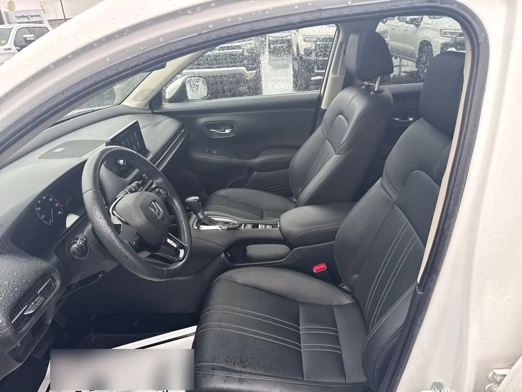 Used 2024 Lunar Silver Metallic Honda EX-L image 20