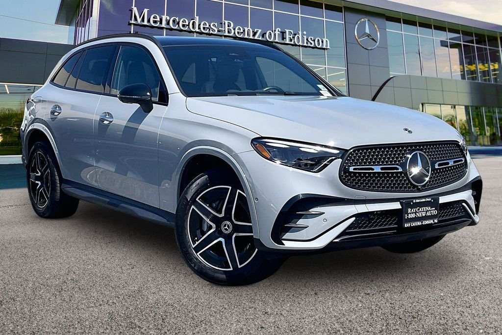 Used 2026 Gray Mercedes-Benz GLC 300 image 1