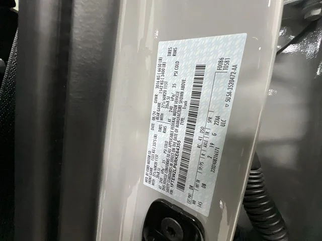 Photo 33