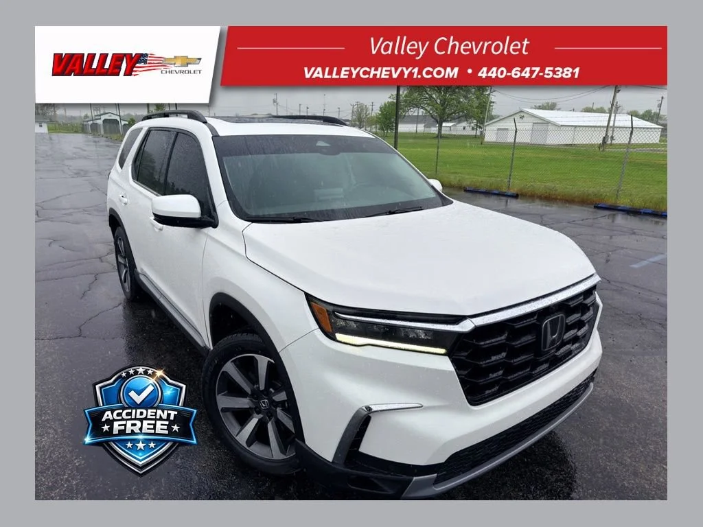 2023 Honda Pilot Elite AWD's photo