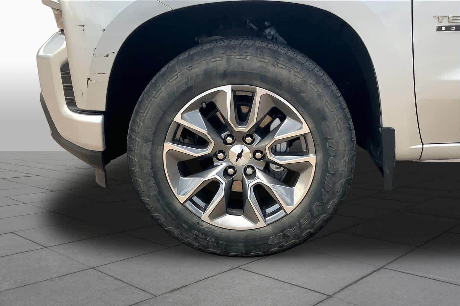 Used 2021 Silver Ice Metallic Chevrolet RST image 11