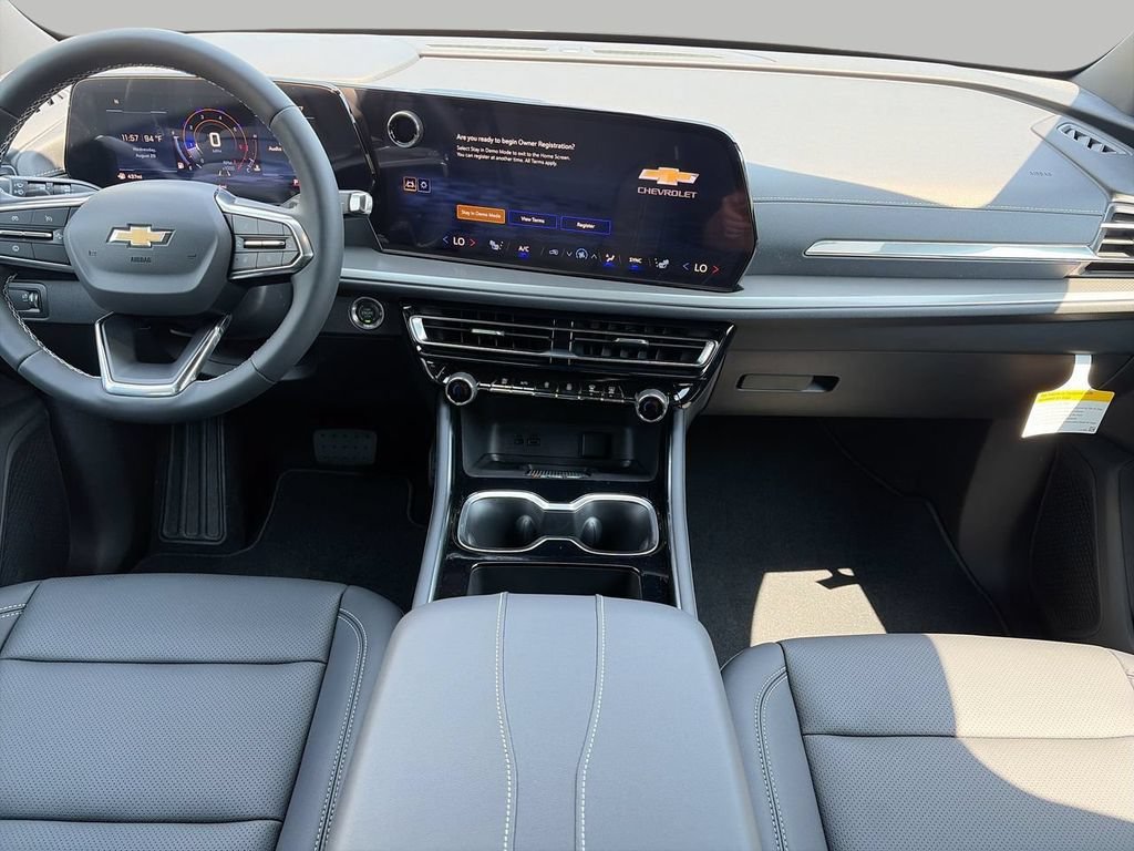 2027 Chevrolet Traverse LT - Photo 10