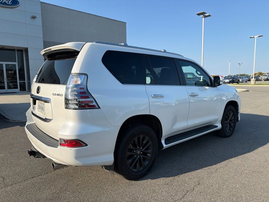 Used 2023 Eminent White Pearl Lexus 460 image 10