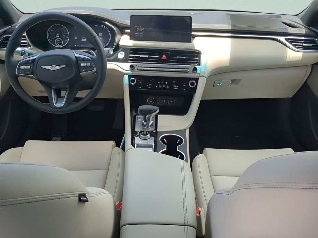 2026 GENESIS G70 Standard - Photo 11