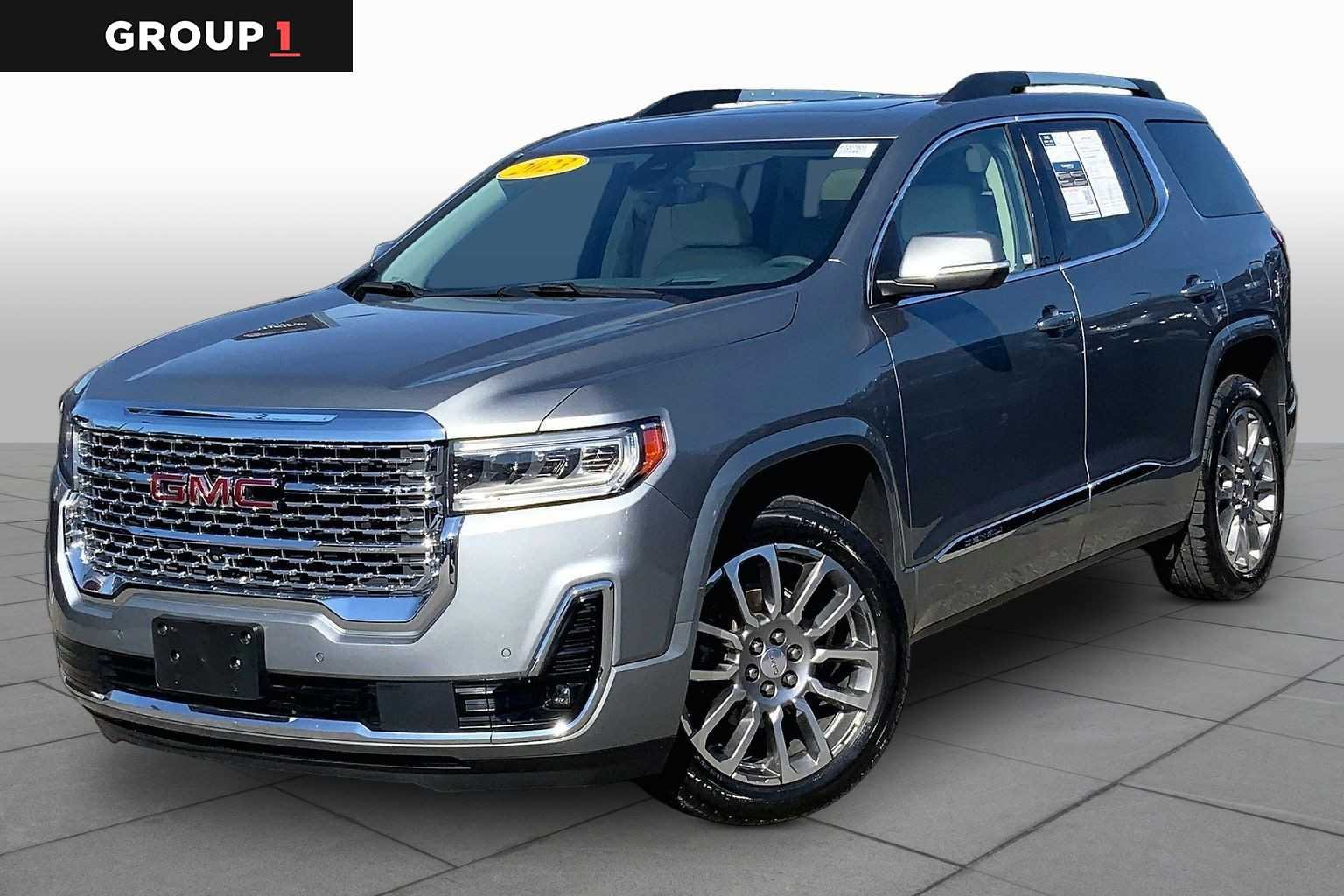 2023 GMC Acadia Denali AWD's photo