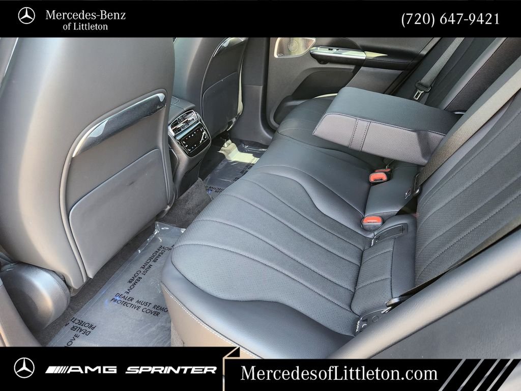 New 2026 Black Mercedes-Benz 320 SUV image 29