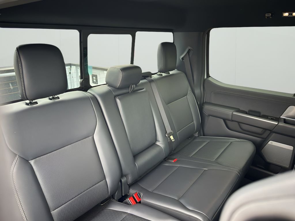 New 2025 Space White Metallic Ford Lariat® image 38