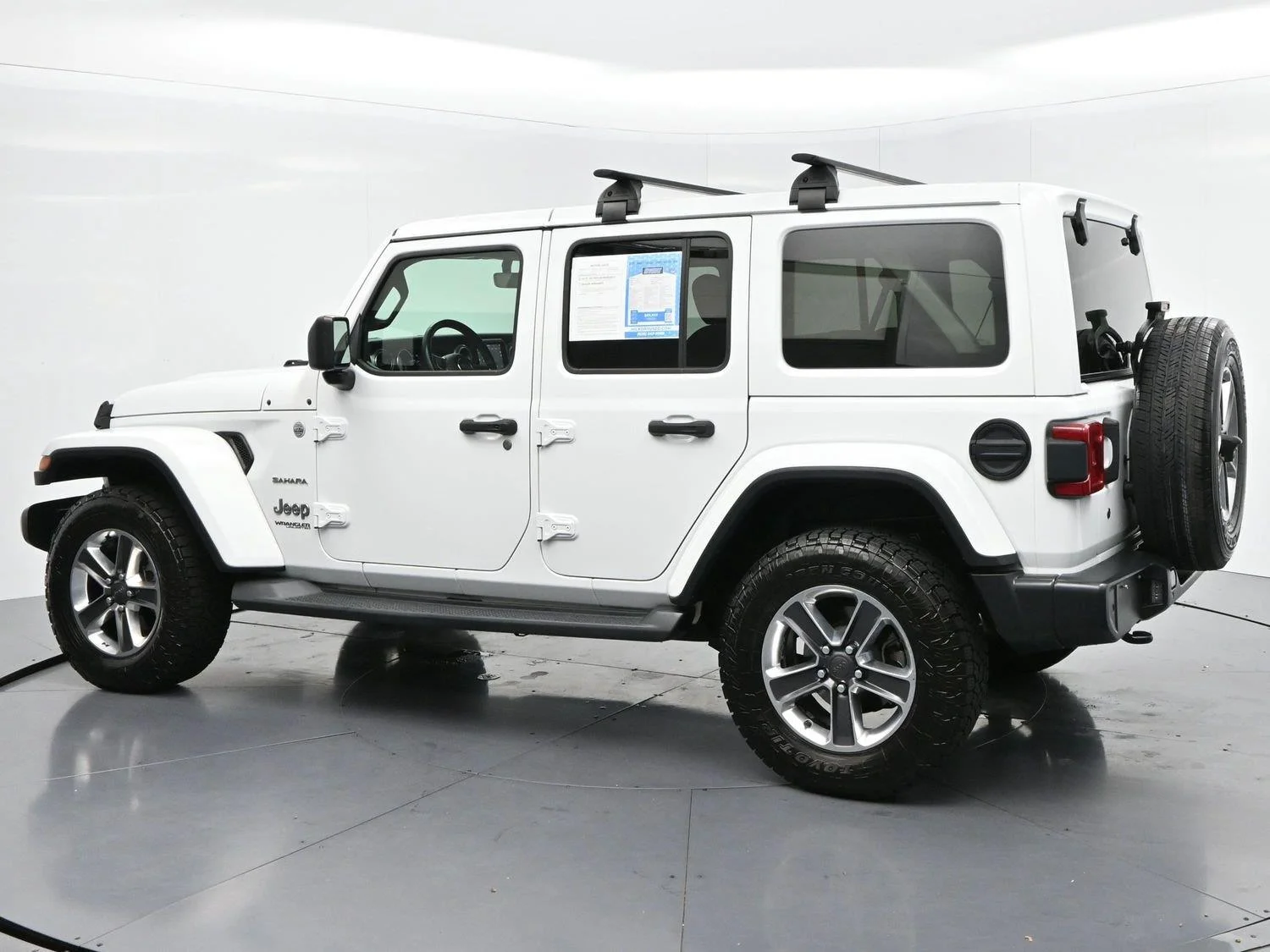 Used 2019 Bright White Clearcoat Jeep Sahara image 5