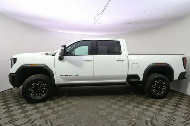 Used 2024 White GMC AT4X image 6