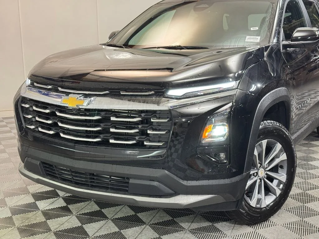 2026 Chevrolet Equinox LT - Photo 23
