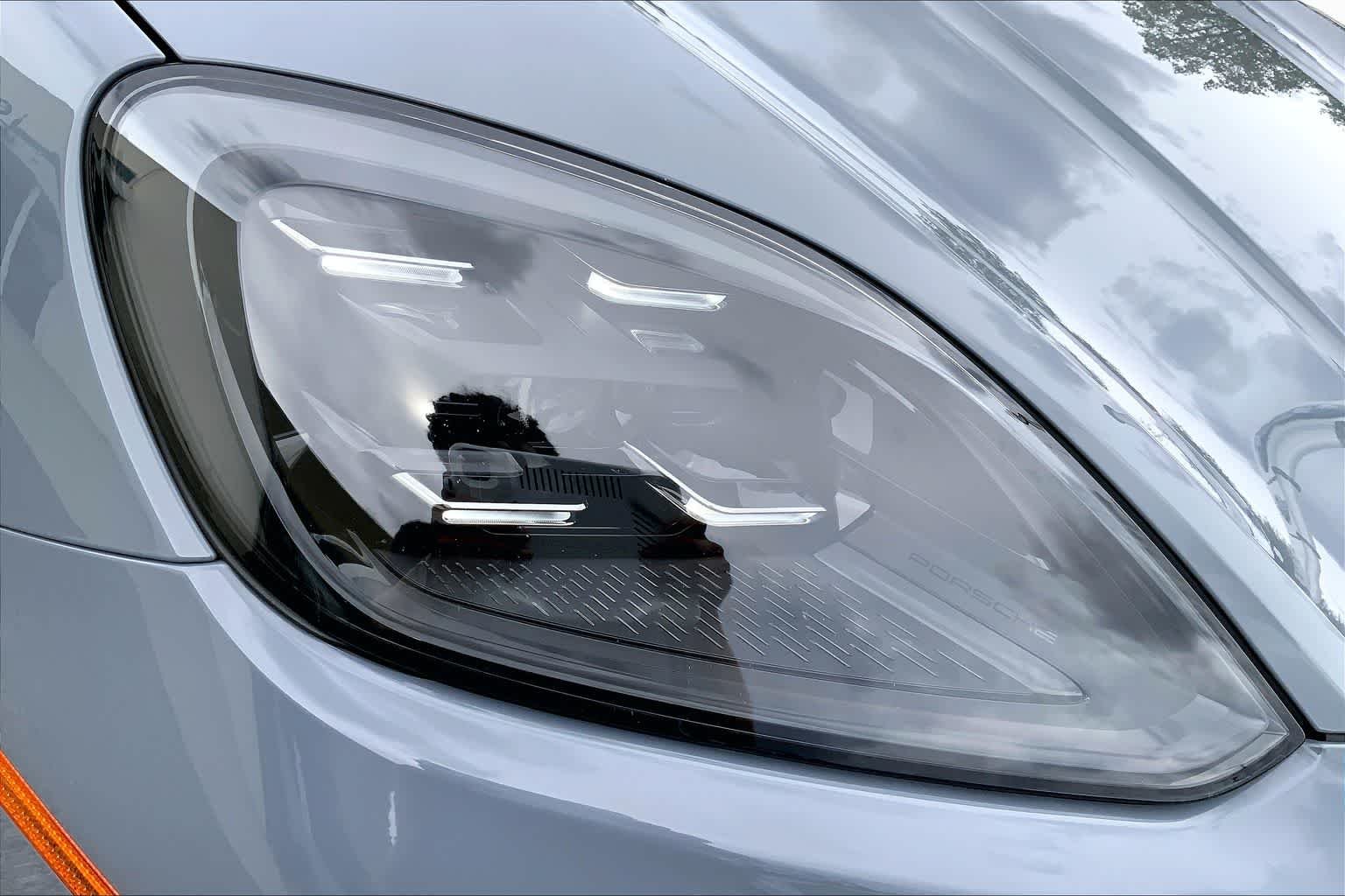 Used 2024 Arctic Grey Porsche  image 27