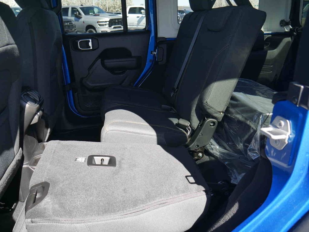 New 2026 Hydro Blue Pearlcoat Jeep Sport S image 17