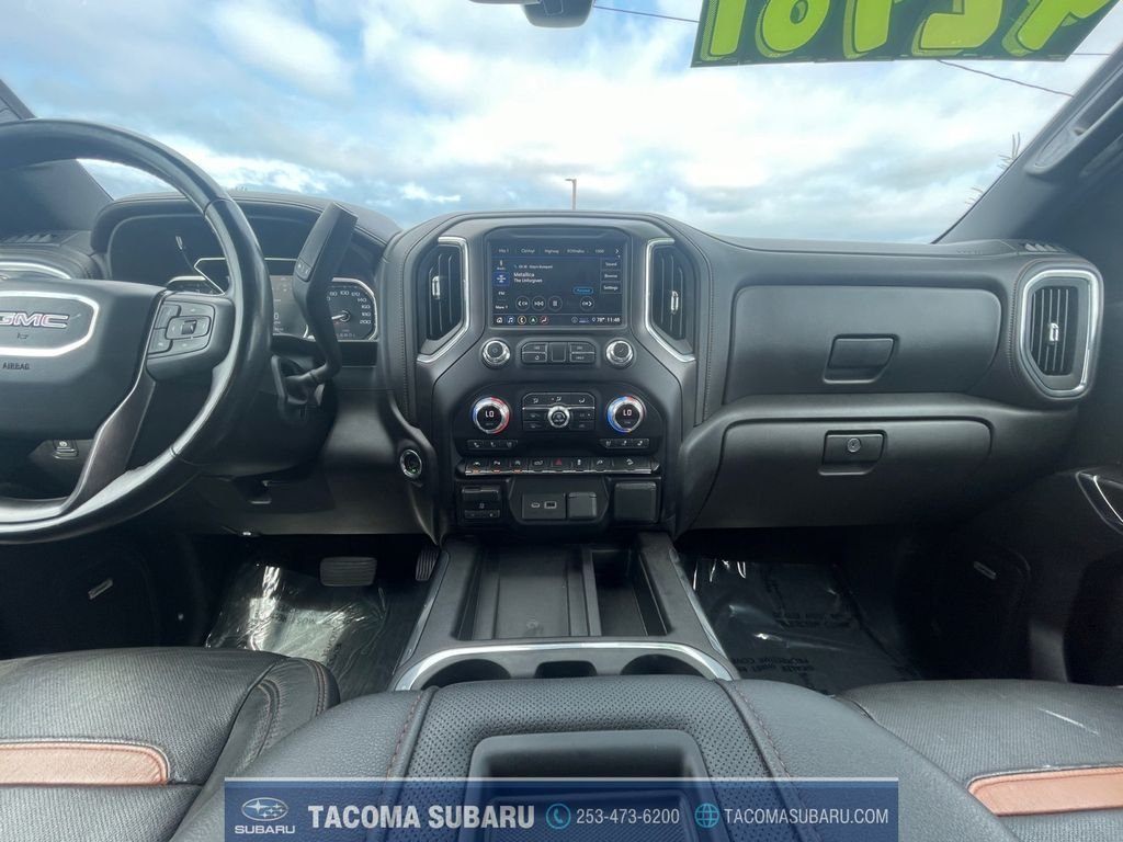Used 2020 White GMC AT4 image 15