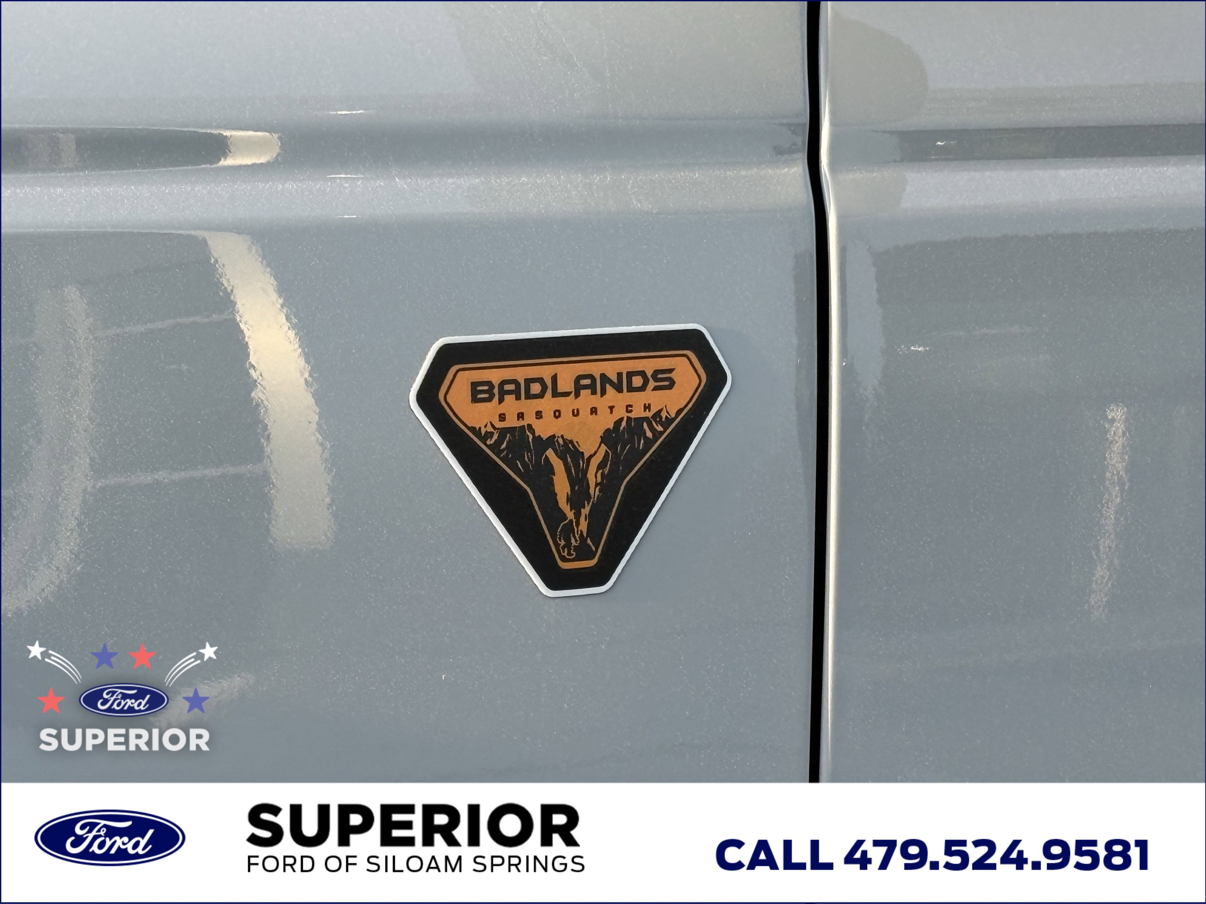 New 2026 Avalanche Gray Ford Badlands 4WD image 13