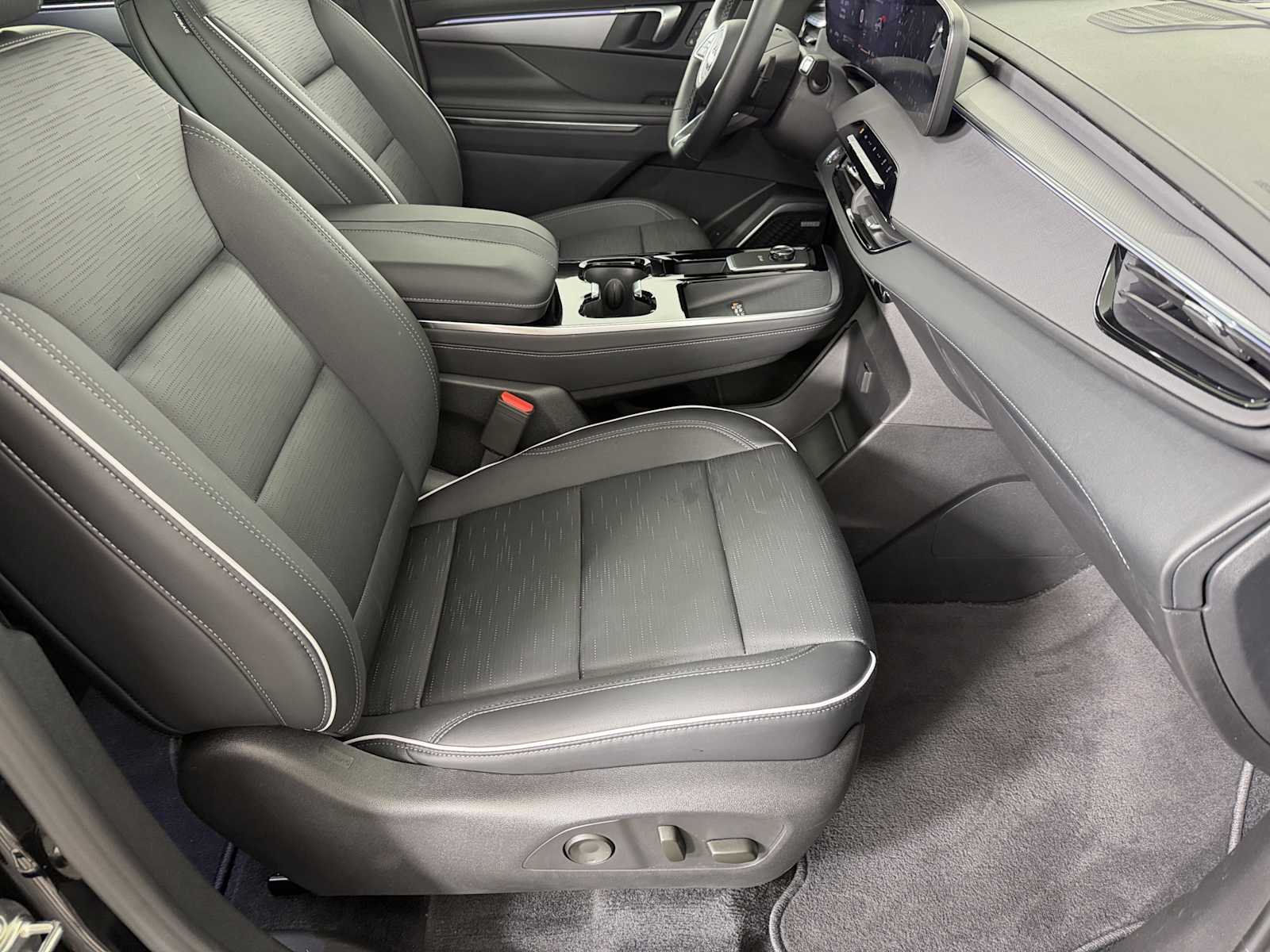 2026 Buick Enclave Sport Touring - Photo 12