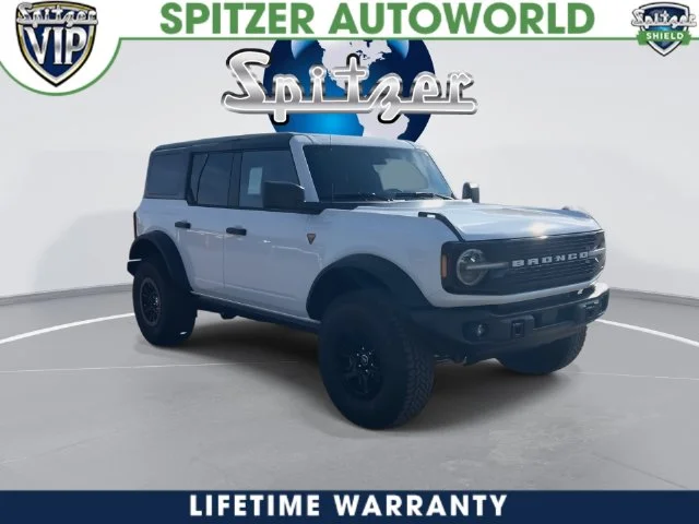 New 2026 Oxford White Ford Badlands® image 4
