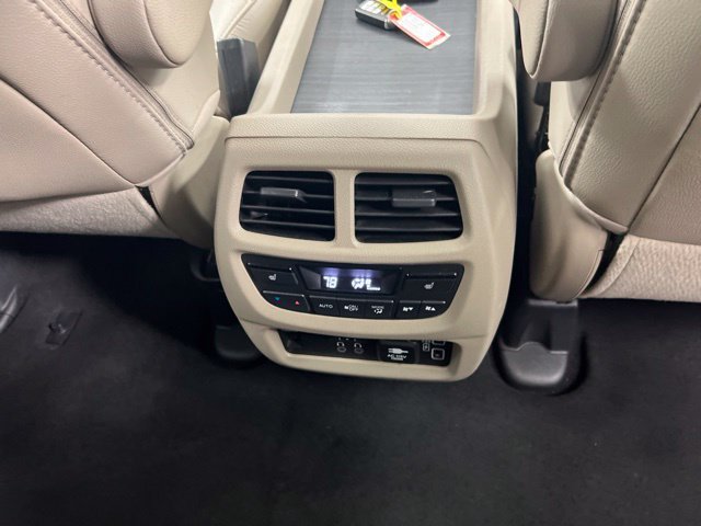 Used 2022 Red Honda Touring image 23