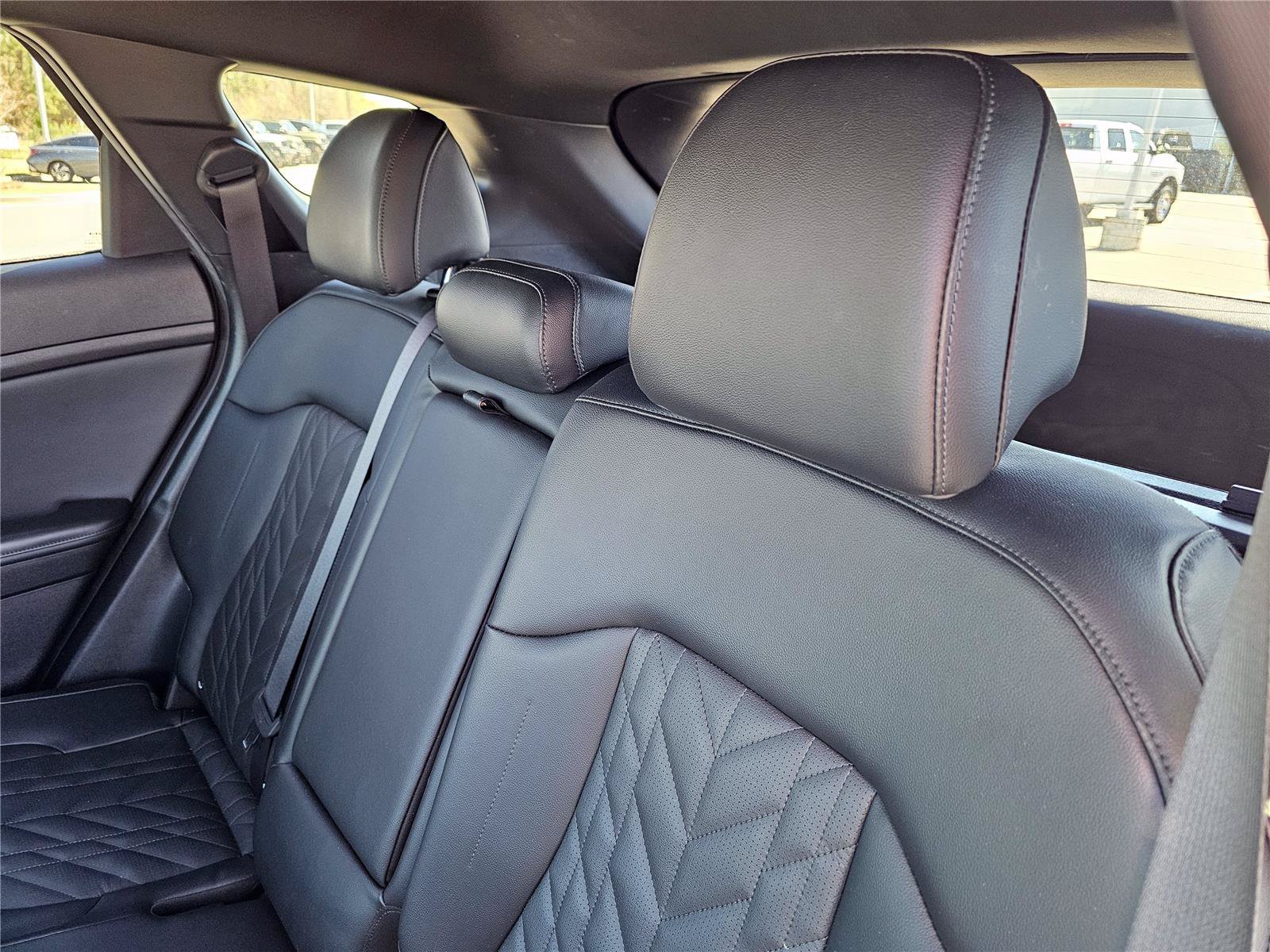 Used 2023 Jungle Green Kia X-Line image 32
