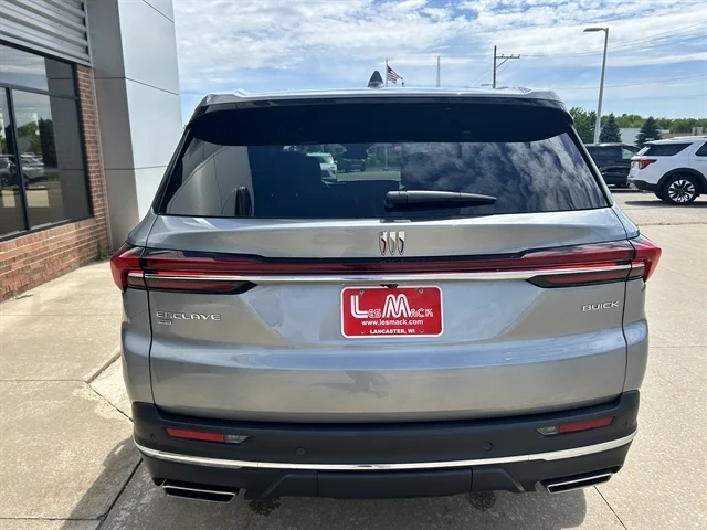 Used 2025 GRAY BUICK Preferred image 5