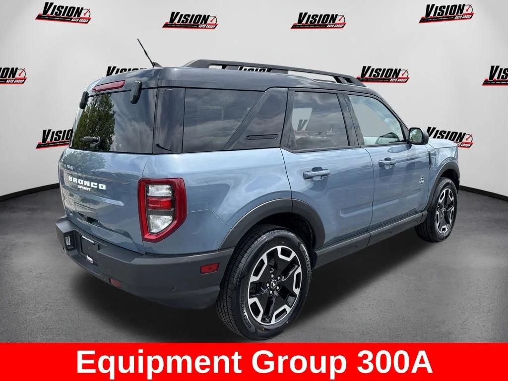 Used 2024 Gray Ford Outer Banks image 5