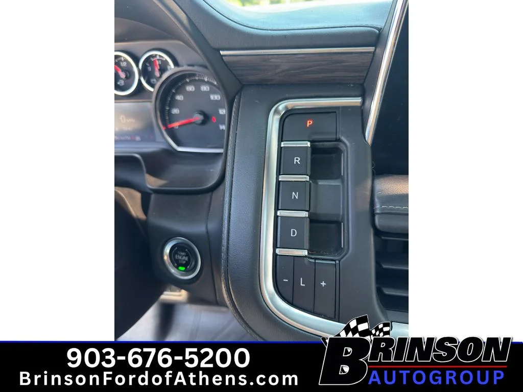 Used 2021 Black Chevrolet Z71 image 29