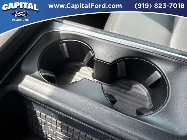 Used 2025 White Ford Active image 32