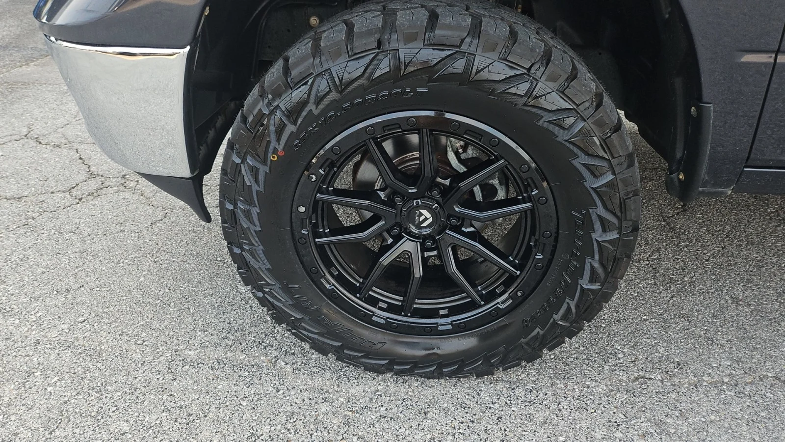 Used 2021 Gray Ram SLT 4WD image 9