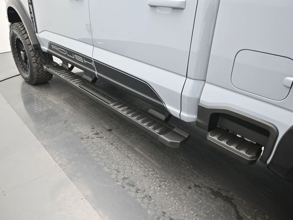 New 2026 Glacier Gray Metallic Tri-Coat Ford Lariat image 26