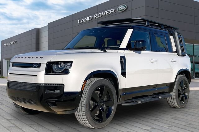 2026 Land Rover Defender 110 X-Dynamic SE P400's photo