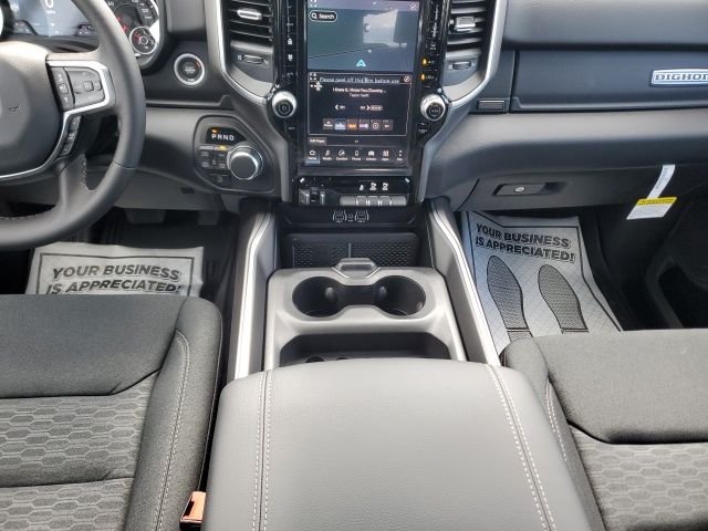 New 2026 Diamond Black Crystal Pearl-Coat Exterior Paint RAM Big Horn/Lone Star image 21