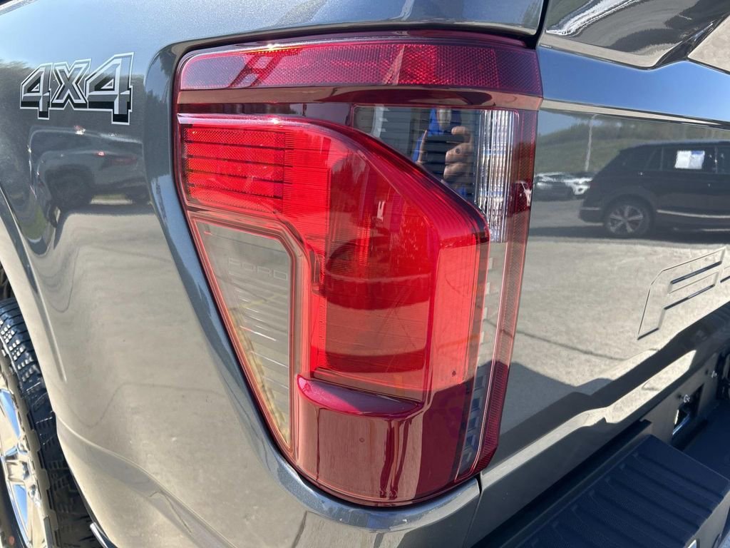 Used 2025 Carbonized Gray Ford XLT image 11