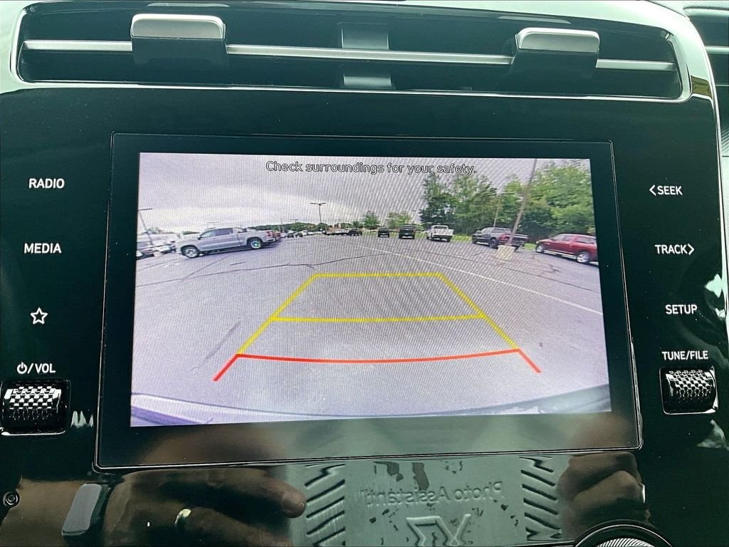 Used 2023 Gray Hyundai SEL image 19